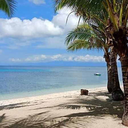 Islandia Beach Resort Siquijor Exterior foto